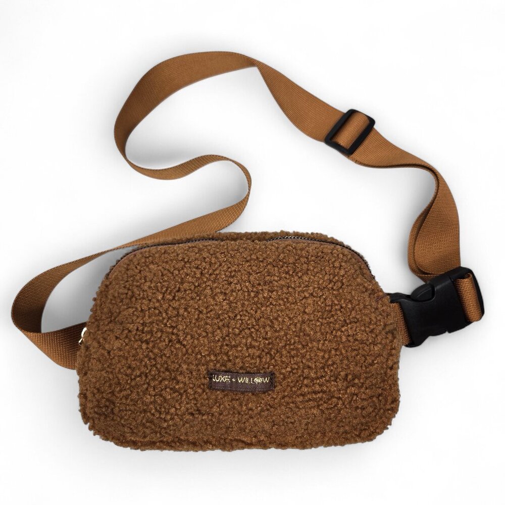 Luxe + Willow Chocolate Brown Shag Fanny Pack‎